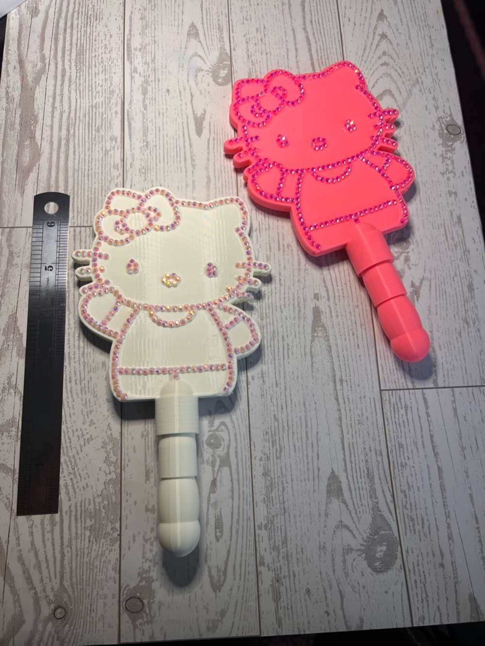 Hello Kitty Pink or White tap to pay Wands